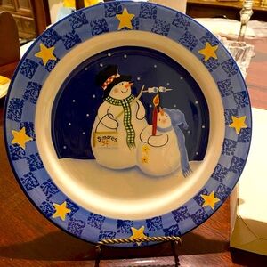 FROSTY FOLLIES HOLIDAY PLATE NWOT
